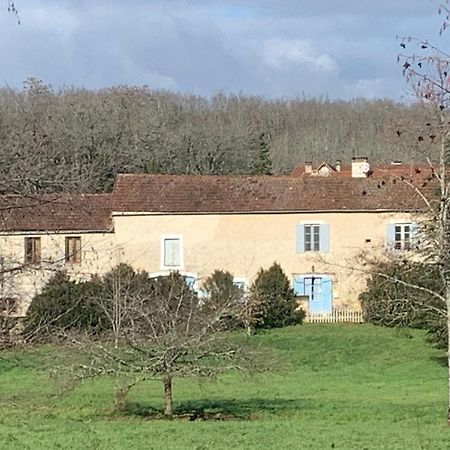 La Grange, 10 Rue Du Lavoir Saint-Martial-d'Albarede Dış mekan fotoğraf